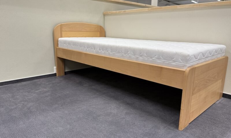 Postel z masivu Patricie BUK