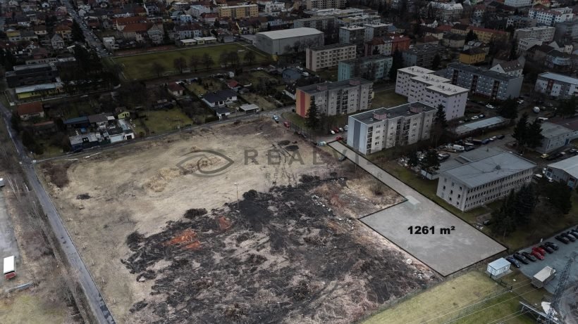 Pohled-na-pozemek-Suche-Vrbne